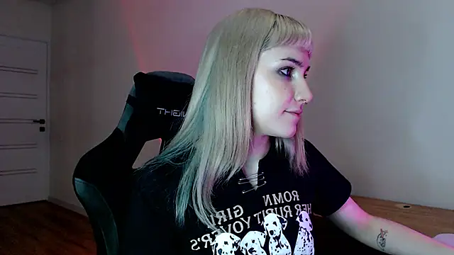 Snapshot of Princess_Shy___ chatting on 19, 2, 2025 Princess Shy online show from 19, 2, 2025