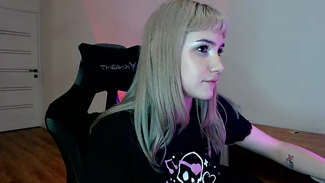 Snapshot of Princess_Shy___ chatting on 21, 2, 2025 Princess Shy online show from 21, 2, 2025