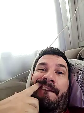 KAZADO LIBERAL online show from 7, 10, 2025