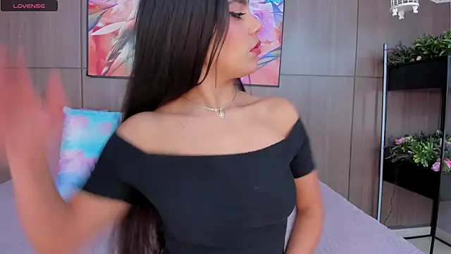 Snapshot of IvyEllis chatting on 11, 3, 2025 IvyEllis online show from 11, 3, 2025