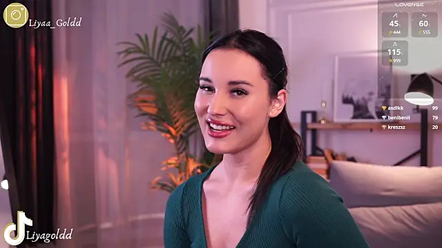 Snapshot of Liya_Gold_ chatting on 15, 12, 2024 Liya Gold  online show from 15, 12, 2024