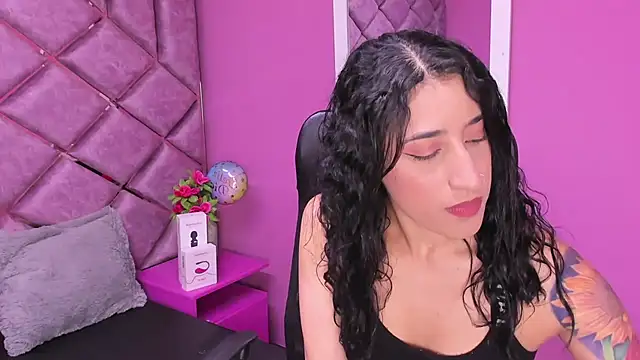 Snapshot of Eimy_Sexy_ chatting on 18, 3, 2025 Eimy Sexy online show from 18, 3, 2025