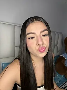 IsabellaAnngel online show from 5, 4, 2026