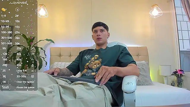 Snapshot of Damian23__ chatting on 16, 1, 2025 Damian23 online show from 16, 1, 2025