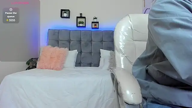 Snapshot of Damian23__ chatting on 4, 3, 2025 Damian23 online show from 4, 3, 2025