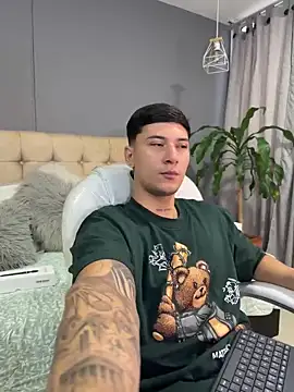 Snapshot of Damian23__ chatting on 10, 9, 2025 Damian23 online show from 10, 9, 2025