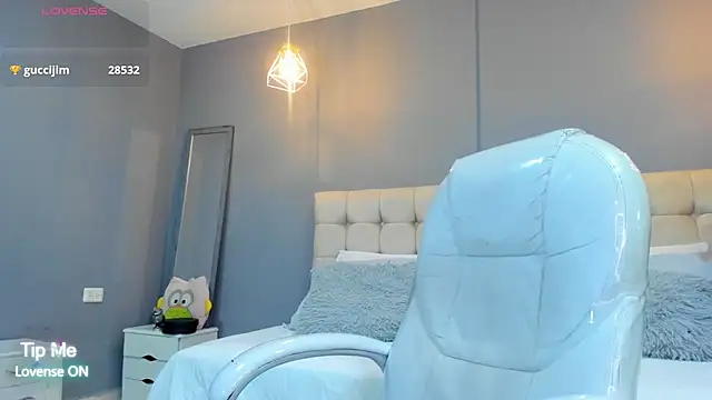 Snapshot of Damian23__ chatting on 18, 9, 2025 Damian23 online show from 18, 9, 2025