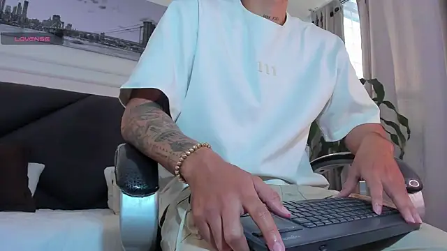 Damian23   online show from 14, 4, 2026