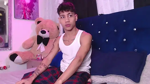 Sexys Boys Hot1 online show from 21, 9, 2025