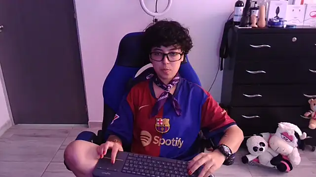 thomascooper7 online show from 16, 2, 2026