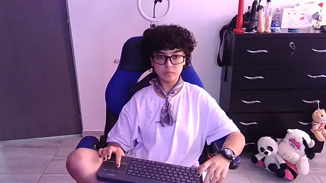 thomascooper7 online show from 2, 3, 2026