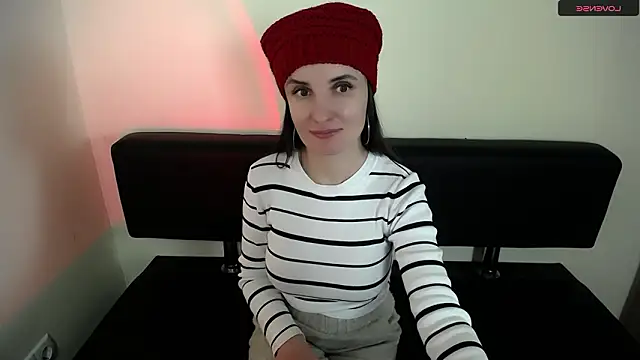 LaimaV  online show from 1, 2, 2026