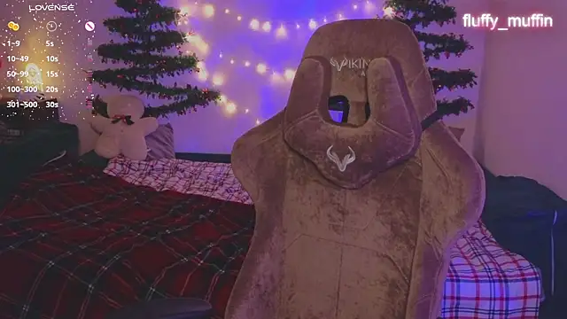 Fluffy muffin  online show from 13, 12, 2024