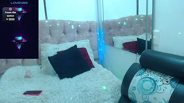 Snapshot of Grecia_Horny chatting on 19, 1, 2025 Grecia Horny online show from 19, 1, 2025