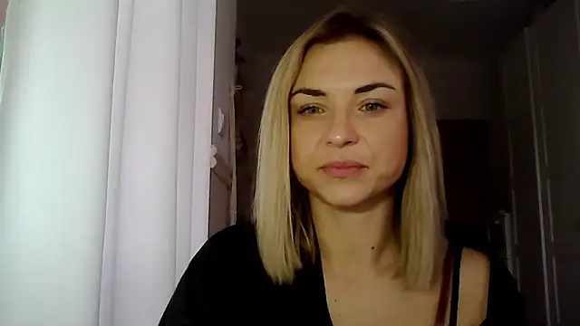 Snapshot of ashley_xlove chatting on 6, 12, 2024 ashley xlove online show from 6, 12, 2024