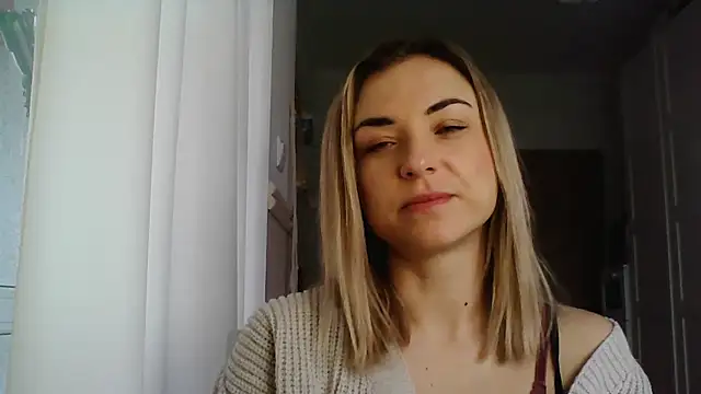 Snapshot of ashley_xlove chatting on 24, 2, 2025 ashley xlove online show from 24, 2, 2025