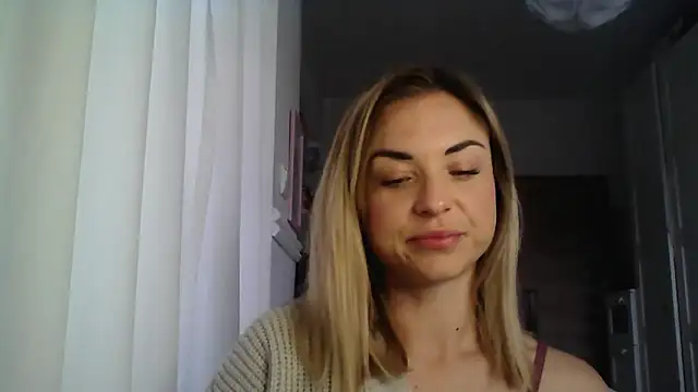 Snapshot of ashley_xlove chatting on 13, 3, 2025 ashley xlove online show from 13, 3, 2025