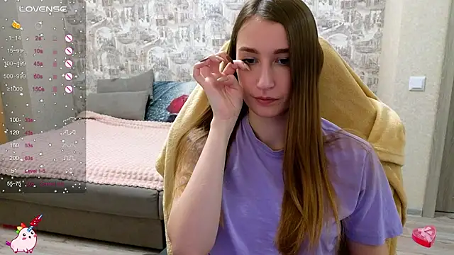 Snapshot of beril_kiss- chatting on 21, 11, 2025 beril kiss- online show from 21, 11, 2025