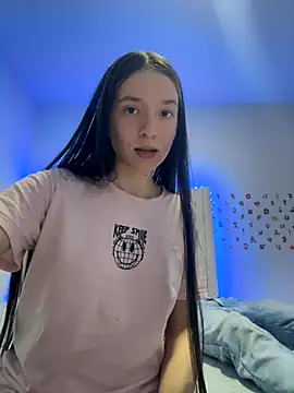 Snapshot of lunitayliam chatting on 26, 9, 2025 lunitayliam online show from 26, 9, 2025