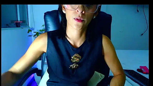 Snapshot of thedianakaro chatting on 25, 6, 2026 thedianakaro online show from 25, 6, 2026