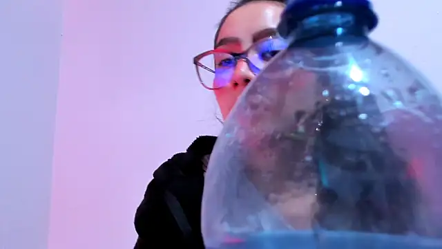 teffy lee online show from 5, 1, 2025