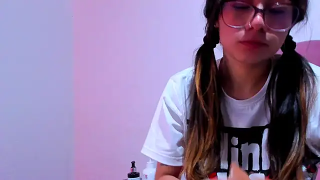 teffy lee online show from 10, 1, 2025