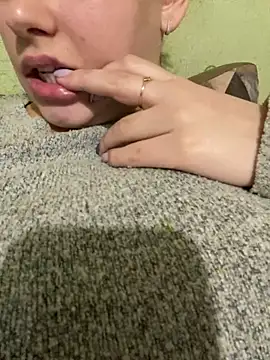 69Laura696 online show from 27, 2, 2025