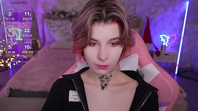 HaylaAmber online show from 17, 12, 2024