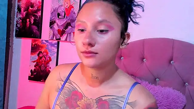 Snapshot of Mila_nixon02 chatting on 19, 4, 2026 Mila nixon02 online show from 19, 4, 2026