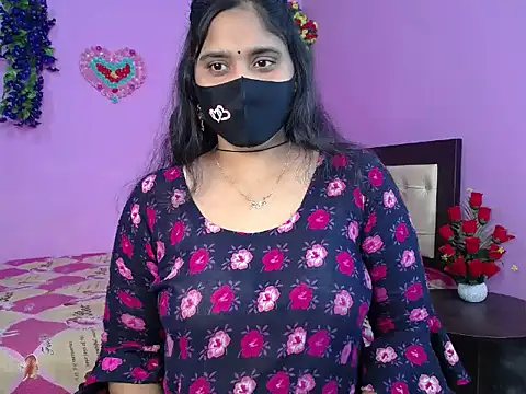 Hot Maleka online show from 11, 3, 2026