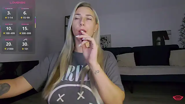 KhloeK online show from 14, 10, 2025