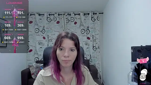 Snapshot of DanaaRey chatting on 18, 2, 2025 DanaaRey online show from 18, 2, 2025