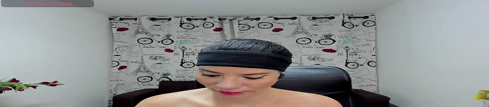 DanaaRey online show from 31, 10, 2025