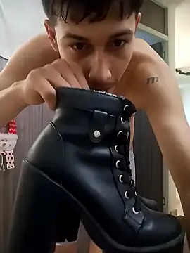 Dangerouspassion777 online show from 14, 12, 2024