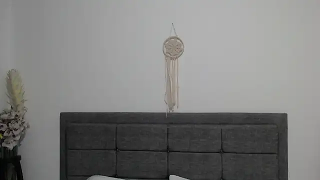 Snapshot of Vicky_Love_ chatting on 13, 2, 2025 Vicky Love  online show from 13, 2, 2025