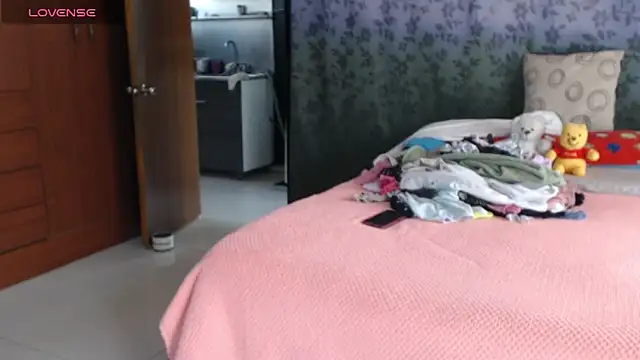 miia-big1boobs  online show from 23, 5, 2026