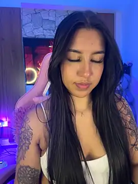 Snapshot of Tamara_Roberts1 chatting on 10, 11, 2025 Tamara Roberts1 online show from 10, 11, 2025