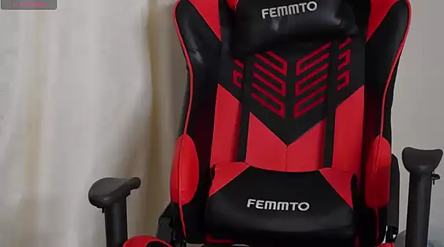 Snapshot of May_Dylan1 chatting on 17, 12, 2024 May Dylan1 online show from 17, 12, 2024