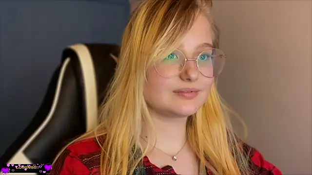 JacyWinslat online show from 21, 2, 2025