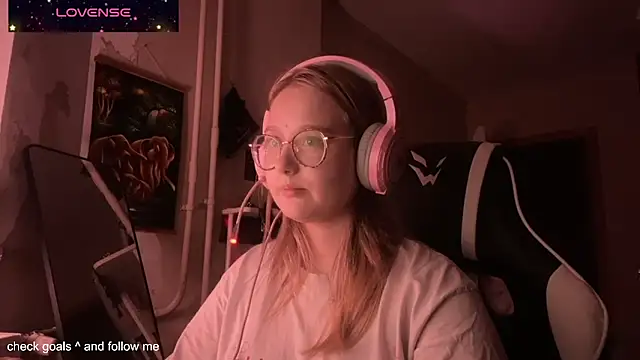 JacyWinslat online show from 14, 11, 2025