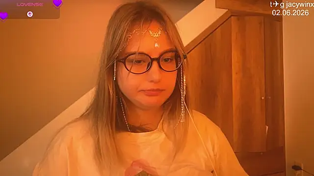 JacyWinslat online show from 2, 6, 2026