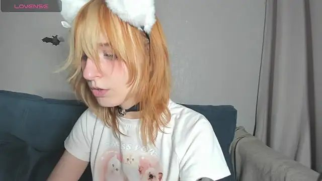 Snapshot of Little_Chips chatting on 30, 1, 2025 Little Chips online show from 30, 1, 2025