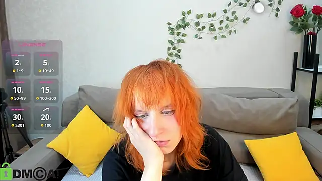 Snapshot of Little_Chips chatting on 5, 11, 2025 Little Chips online show from 5, 11, 2025