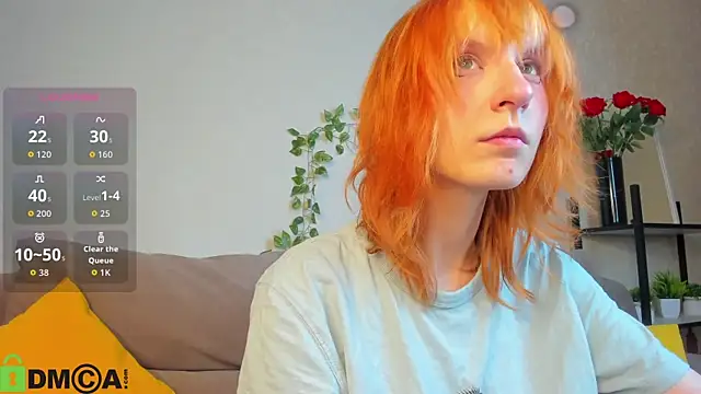 Snapshot of Little_Chips chatting on 10, 11, 2025 Little Chips online show from 10, 11, 2025