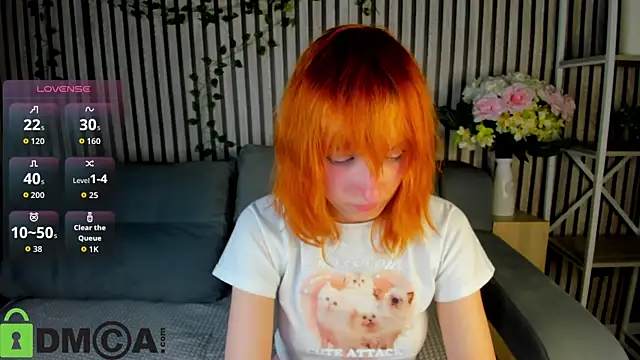 Snapshot of Little_Chips chatting on 16, 11, 2025 Little Chips online show from 16, 11, 2025