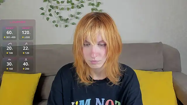 Snapshot of Little_Chips chatting on 14, 12, 2025 Little Chips online show from 14, 12, 2025