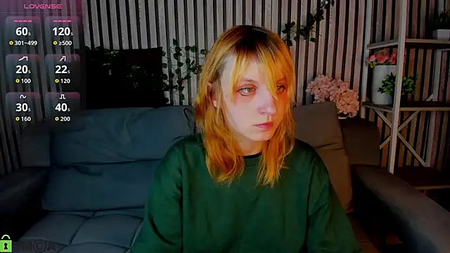 Snapshot of Little_Chips chatting on 20, 2, 2026 Little Chips online show from 20, 2, 2026