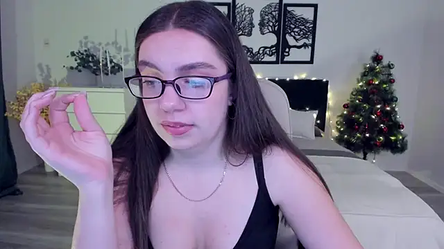 DaniellaLovely online show from 10, 12, 2024