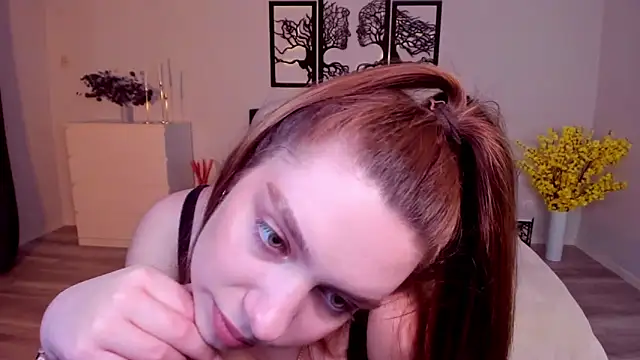 DaniellaLovely online show from 7, 2, 2025