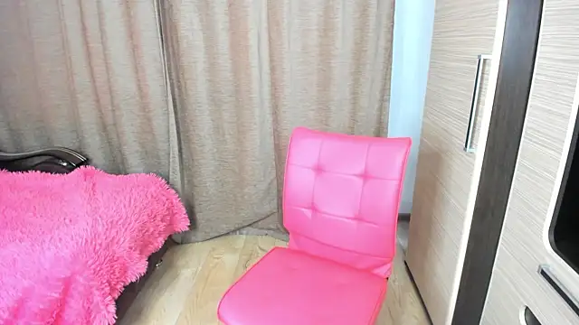 Megan Black Moon online show from 28, 9, 2025